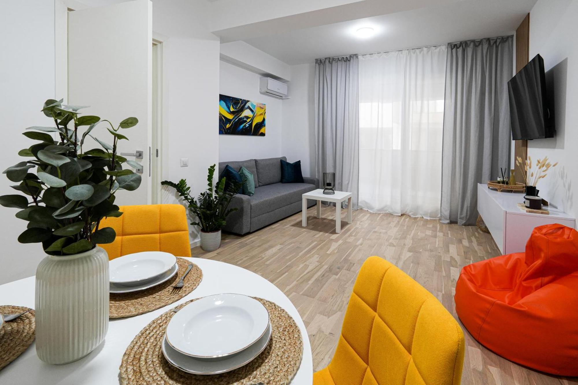 Gabi - Chic Apt With Parking Close To Veranda Mall Bukarest Exterior foto